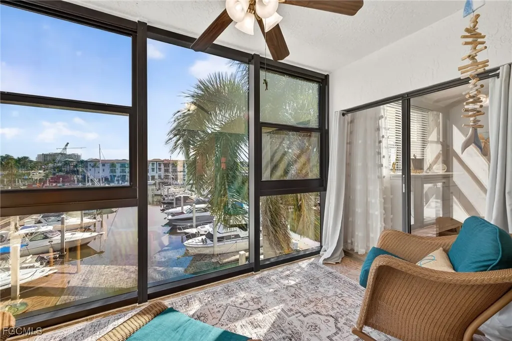 801 River Point Drive Naples FL 34102