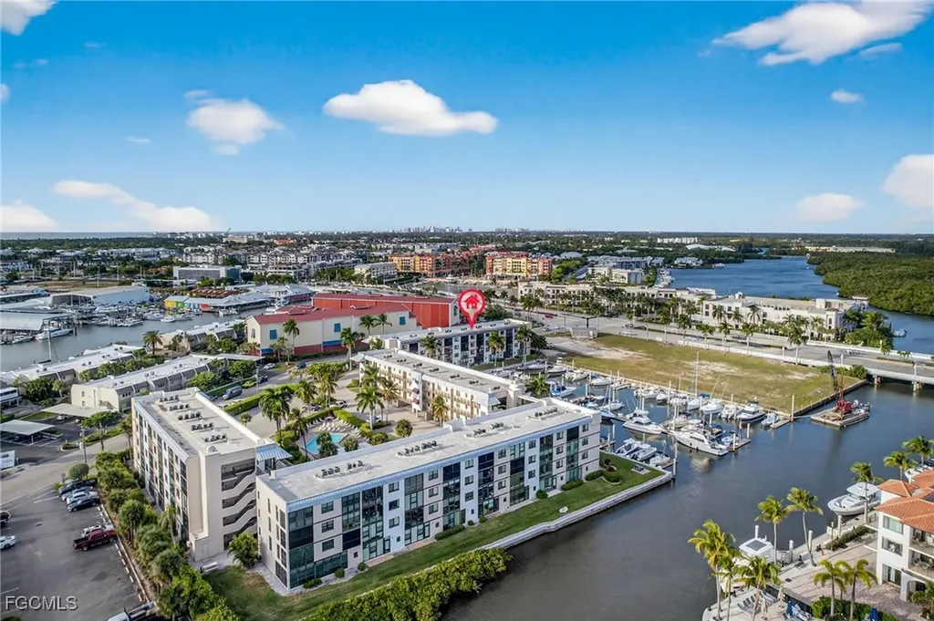 801 River Point Drive Naples FL 34102