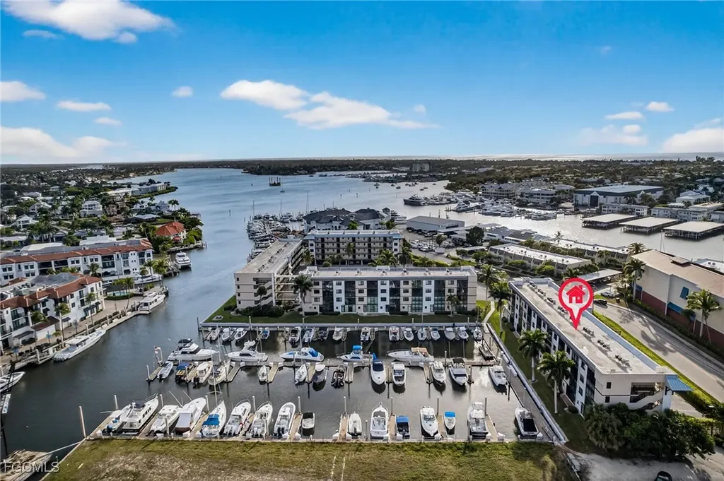 801 River Point Drive Naples FL 34102
