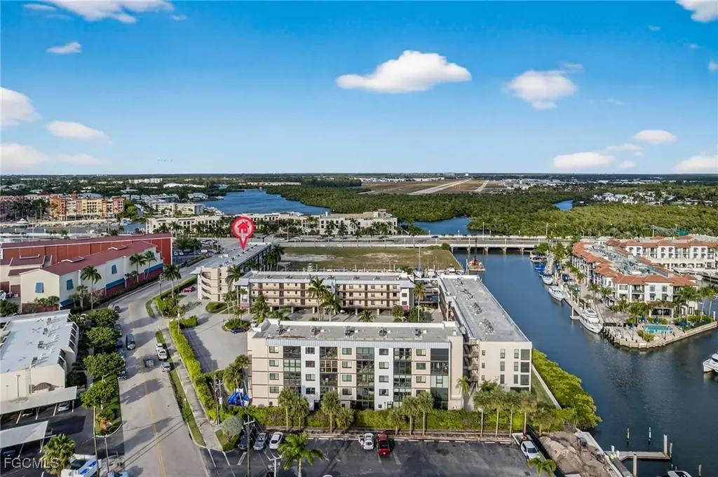 801 River Point Drive Naples FL 34102