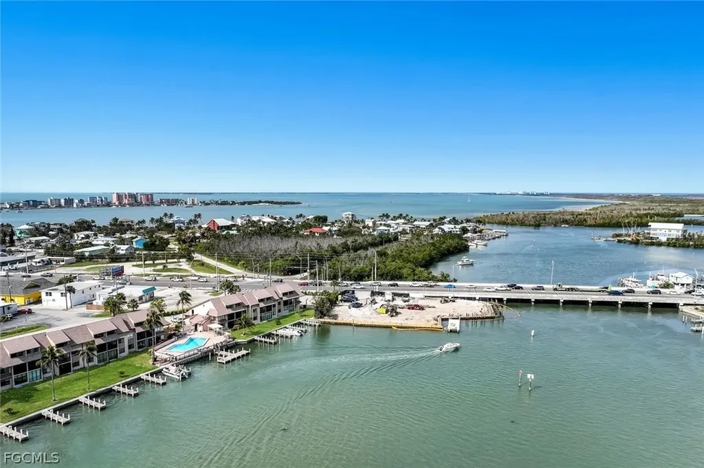 894 Buttonwood Drive Fort Myers Beach FL 33931