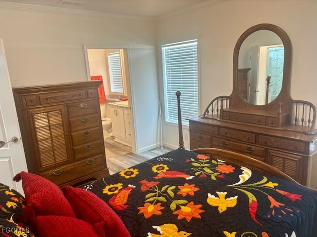 302 Shoreland Drive Fort Myers FL 33905