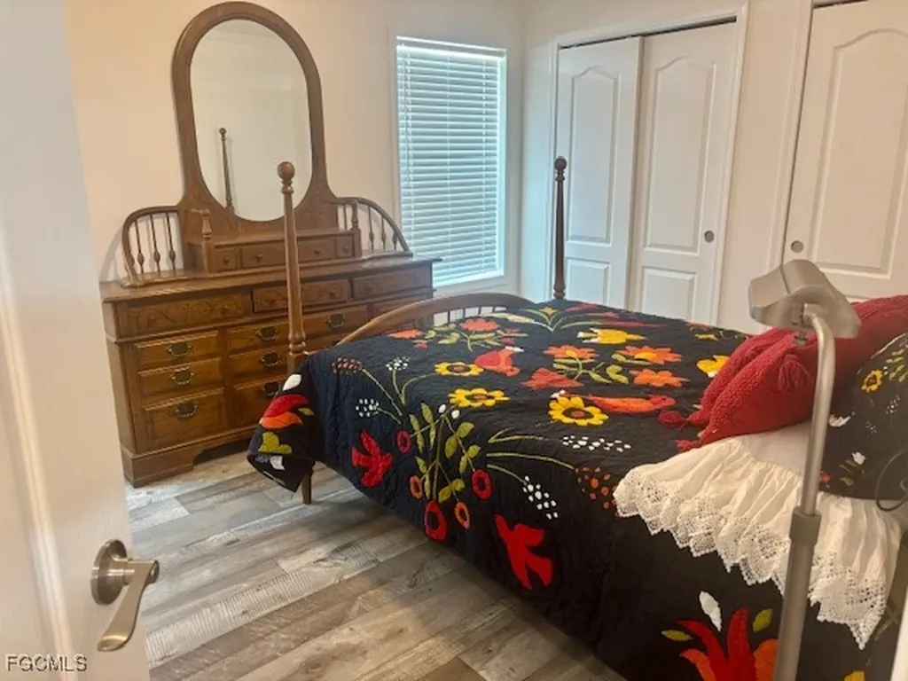 302 Shoreland Drive Fort Myers FL 33905