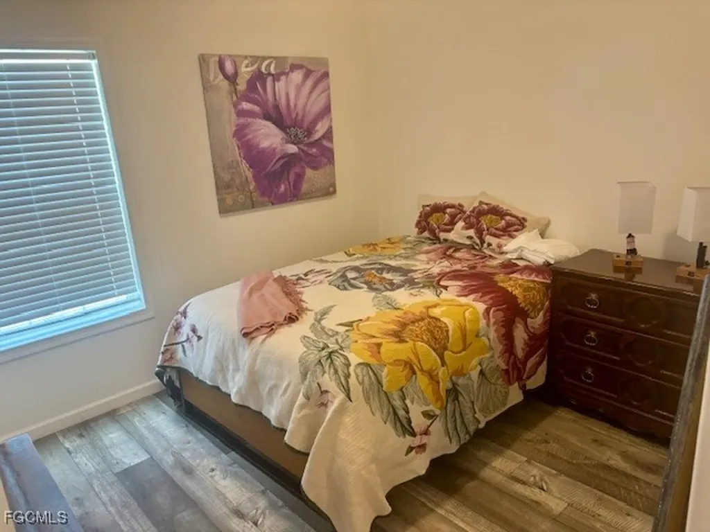 302 Shoreland Drive Fort Myers FL 33905