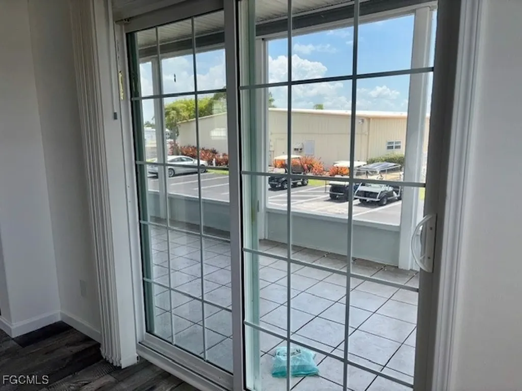 302 Shoreland Drive Fort Myers FL 33905