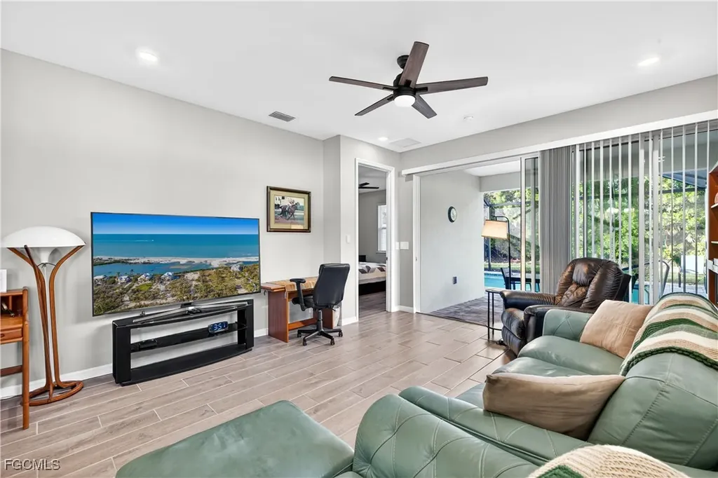 1127 S Town And River Drive Fort Myers FL 33919