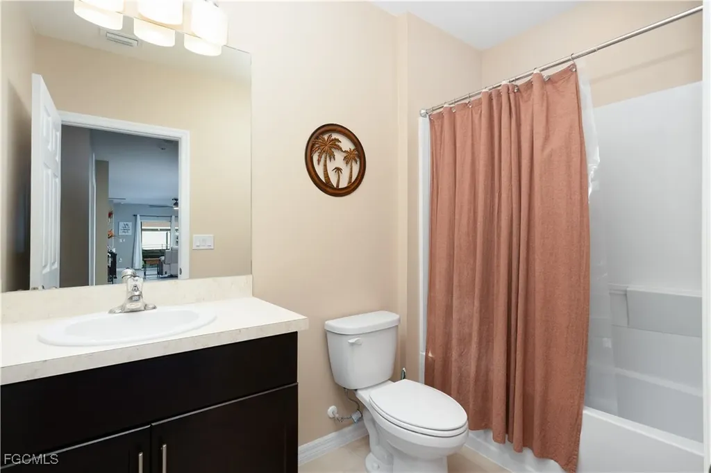 2085 Pigeon Plum Way North Fort Myers FL 33917