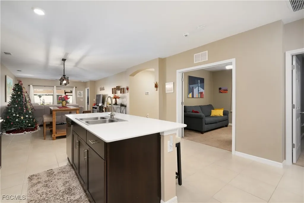 2085 Pigeon Plum Way North Fort Myers FL 33917