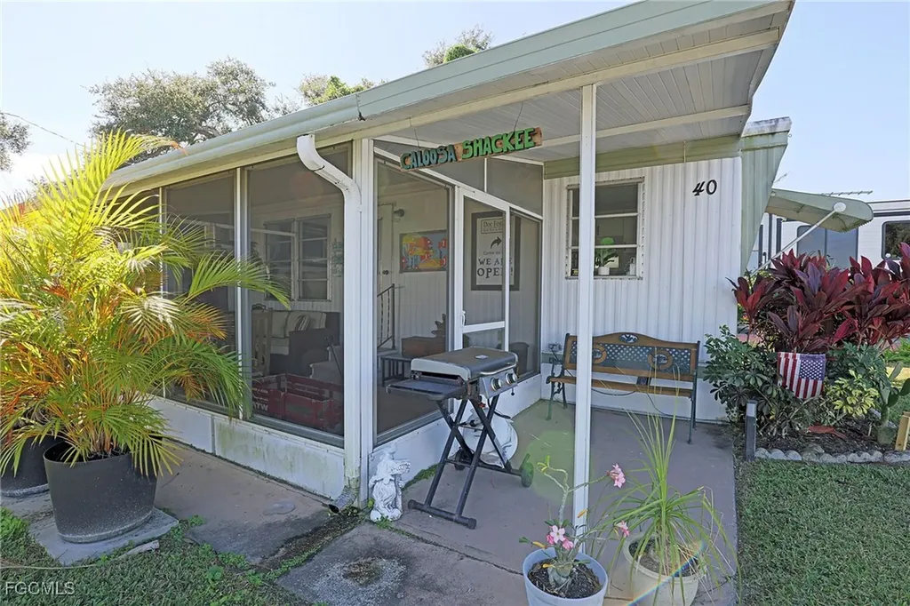 2012 S Olga Drive Fort Myers FL 33905