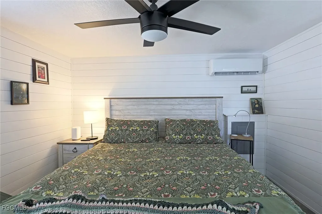 2012 S Olga Drive Fort Myers FL 33905