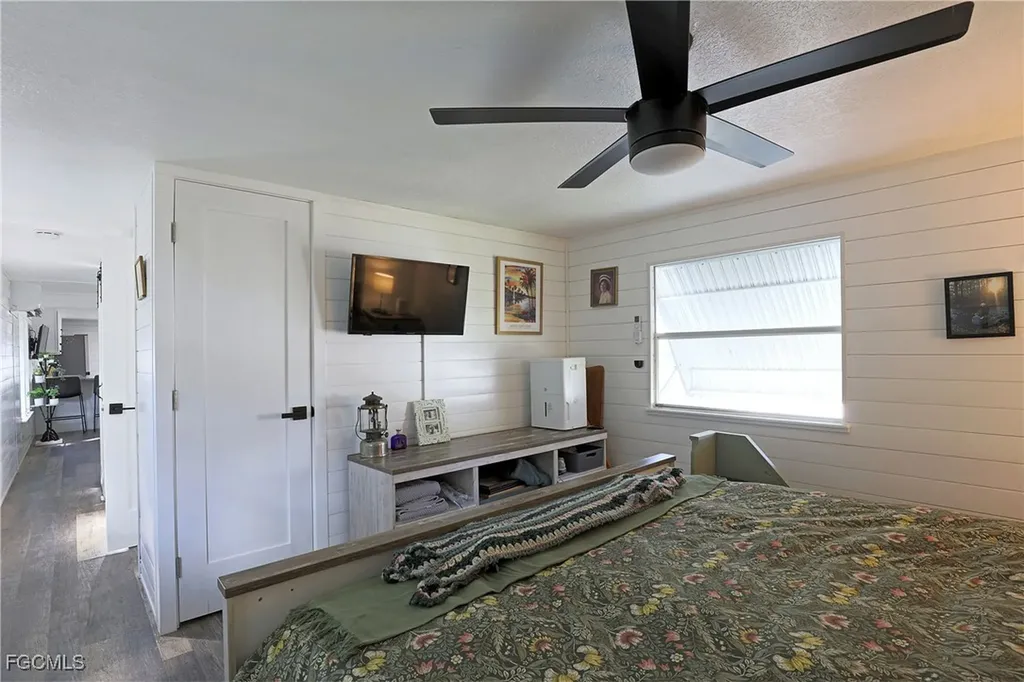 2012 S Olga Drive Fort Myers FL 33905