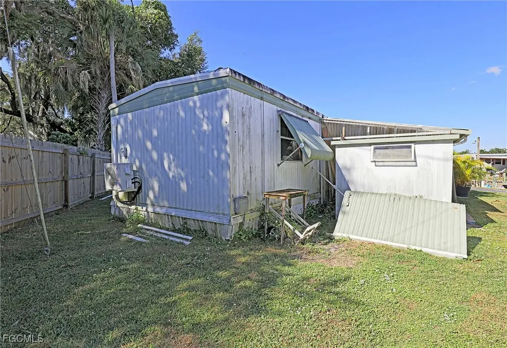 2012 S Olga Drive Fort Myers FL 33905