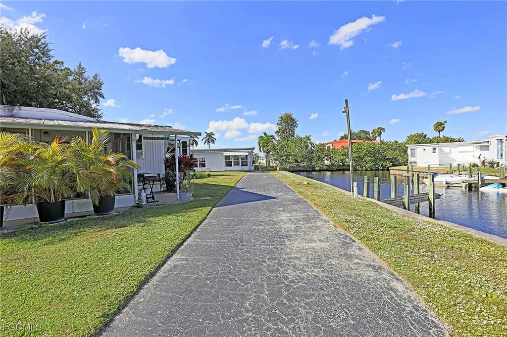 2012 S Olga Drive Fort Myers FL 33905
