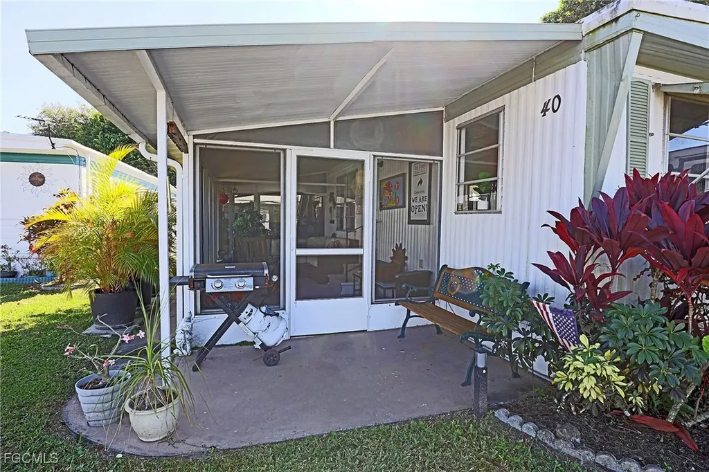 2012 S Olga Drive Fort Myers FL 33905