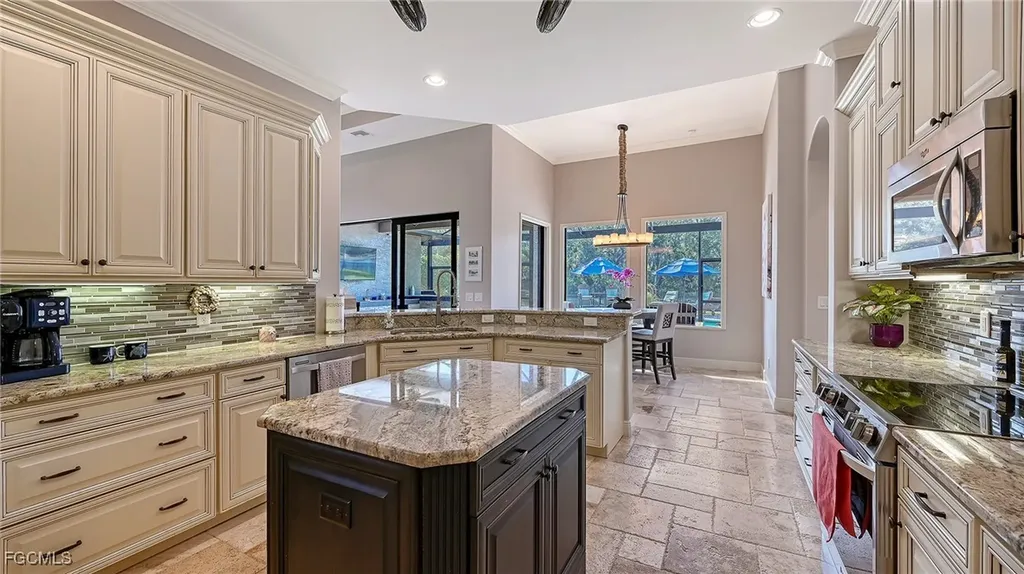 15425 Mulholland Road Parrish FL 34219