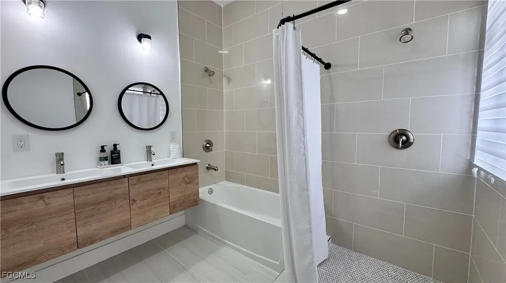 1709 NE 41st Street Cape Coral FL 33909