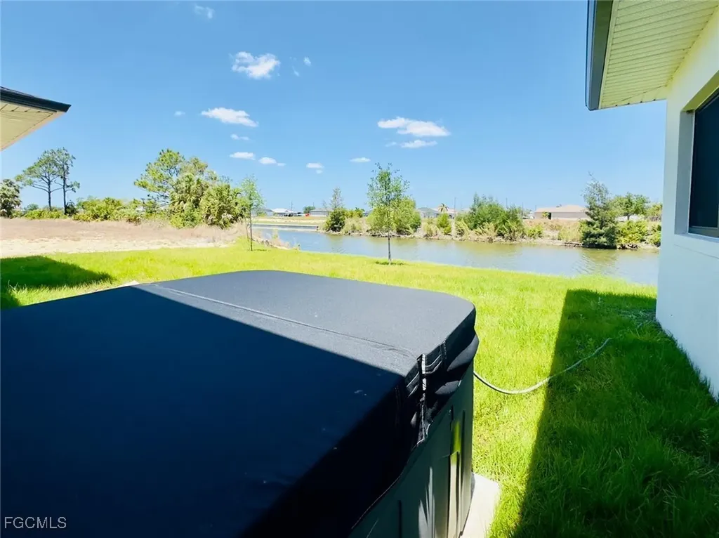 1709 NE 41st Street Cape Coral FL 33909