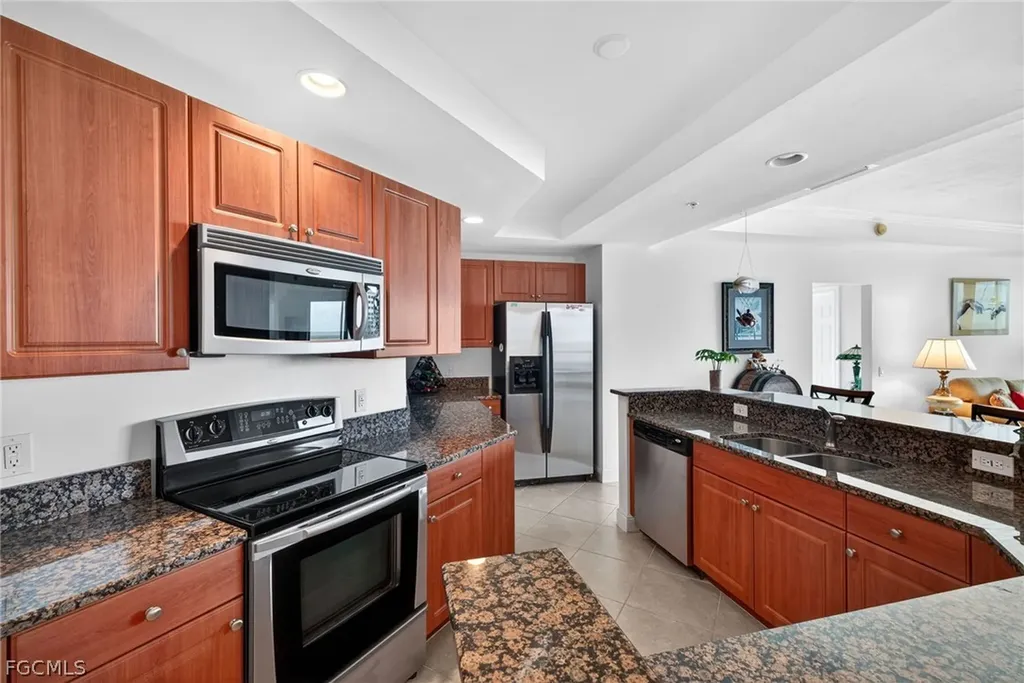 2743 1st Street Fort Myers FL 33916