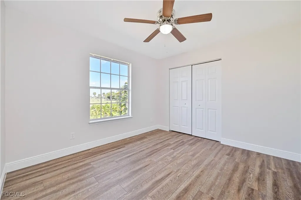 401 SE 10th Lane Cape Coral FL 33990