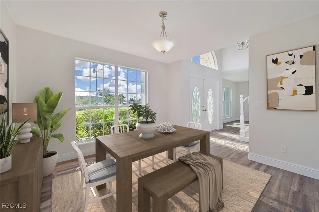 401 SE 10th Lane Cape Coral FL 33990