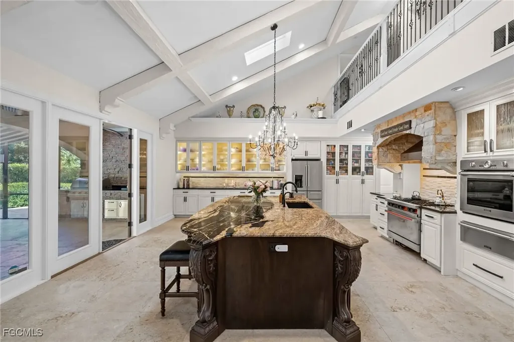 9250 The Lane Naples FL 34109