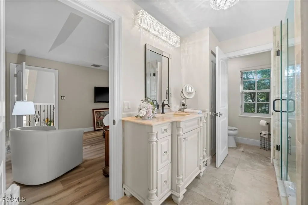 9250 The Lane Naples FL 34109