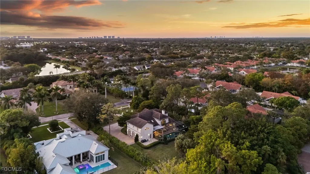 9250 The Lane Naples FL 34109