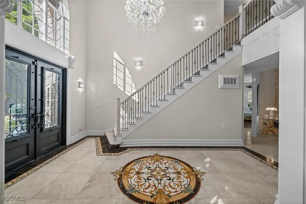 9250 The Lane Naples FL 34109