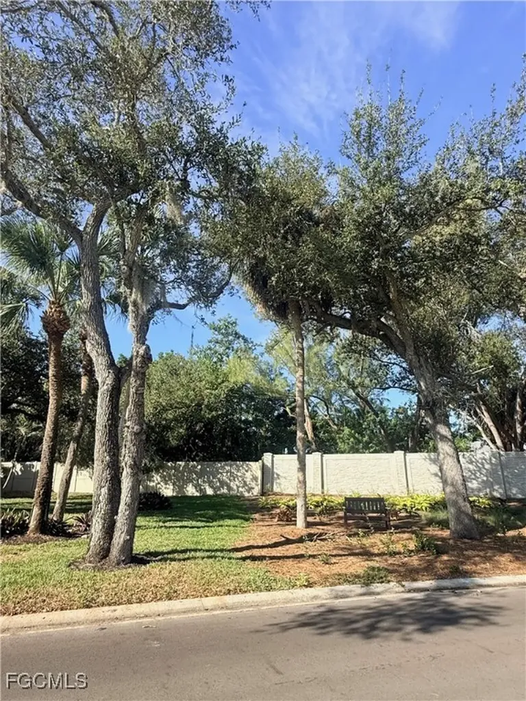 12171 Kelly Sands Way Fort Myers FL 33908