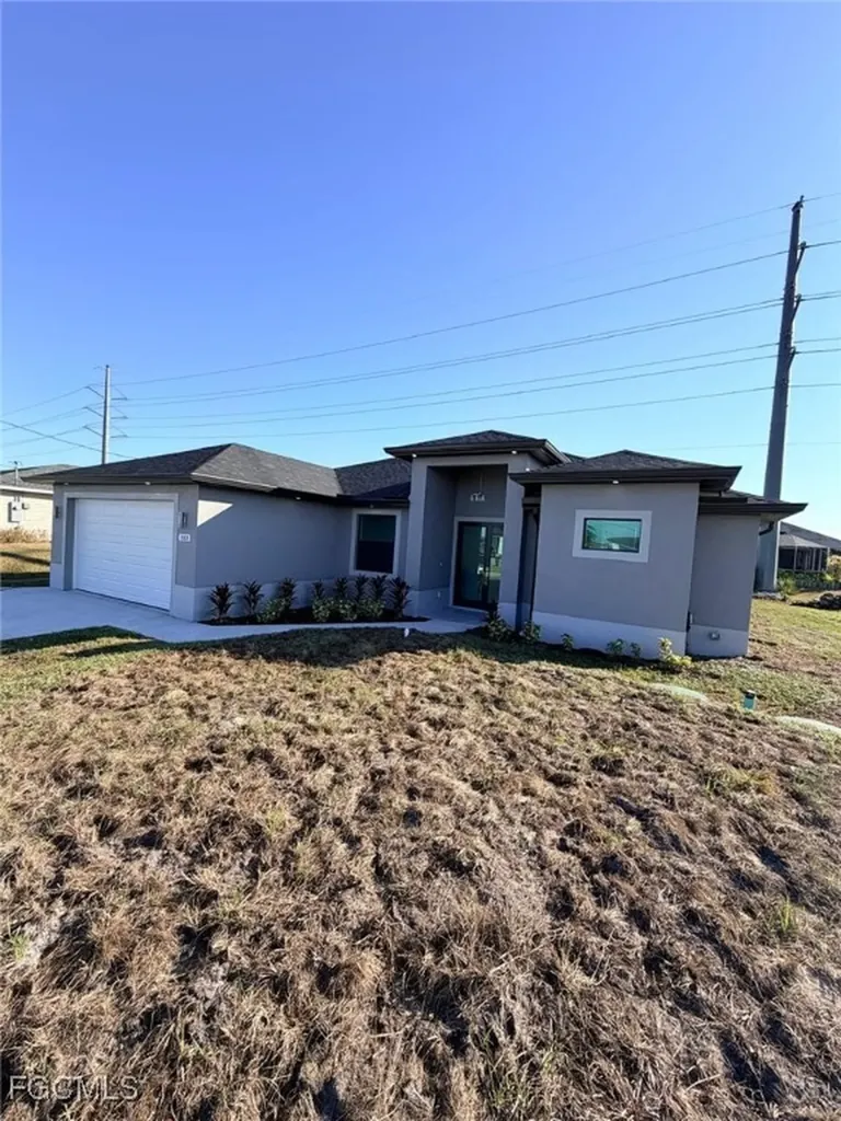 313 El Dorado Boulevard N Cape Coral FL 33993
