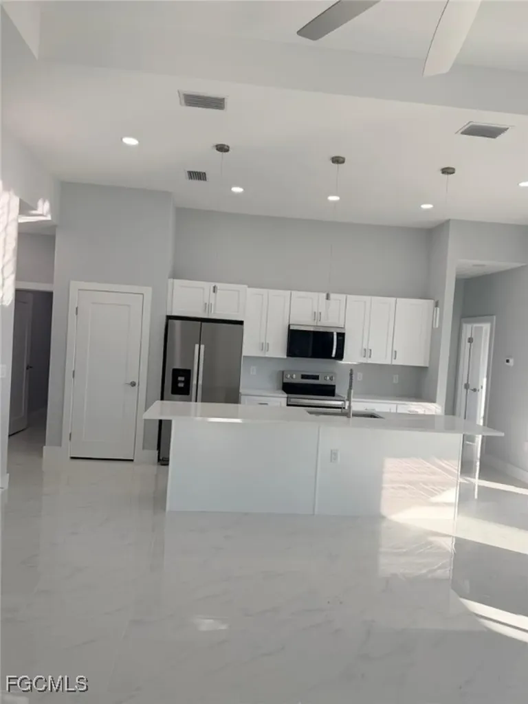 313 El Dorado Boulevard N Cape Coral FL 33993