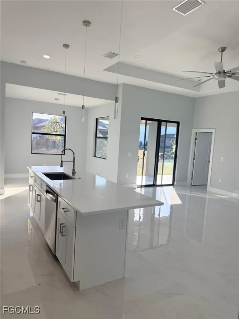 313 El Dorado Boulevard N Cape Coral FL 33993