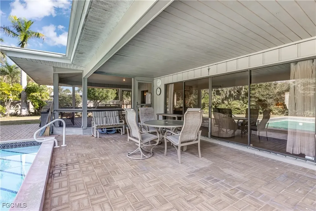 3540 Avocado Drive Fort Myers FL 33901