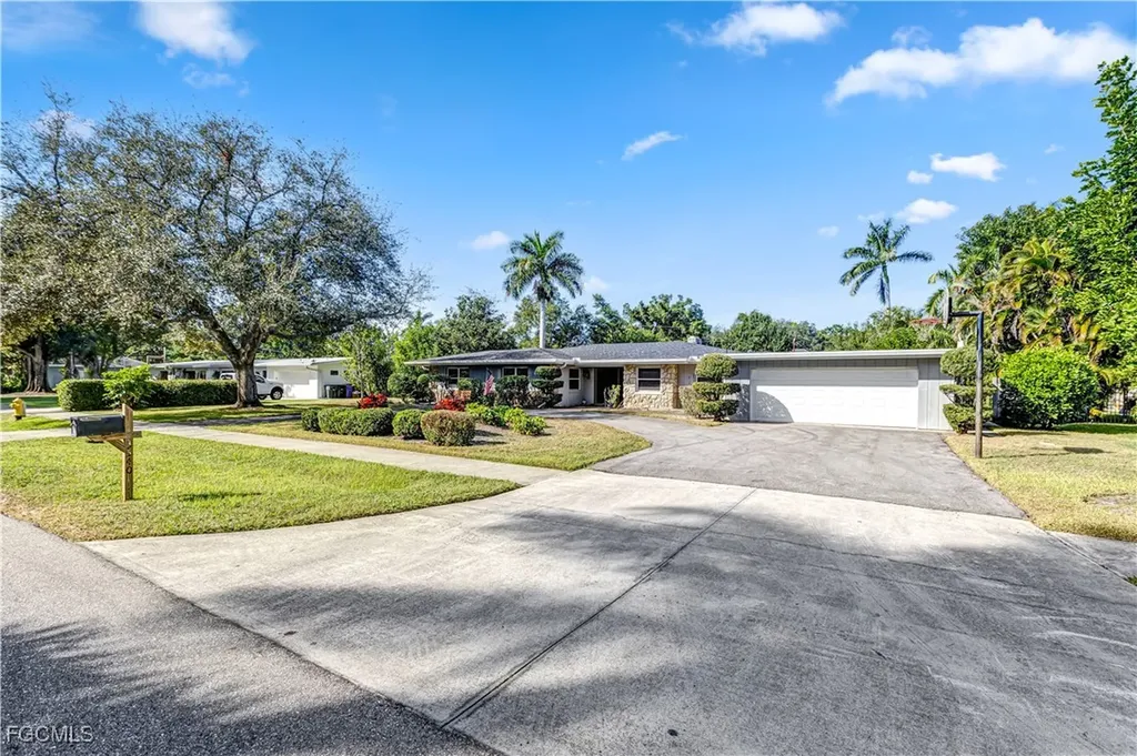 3540 Avocado Drive Fort Myers FL 33901