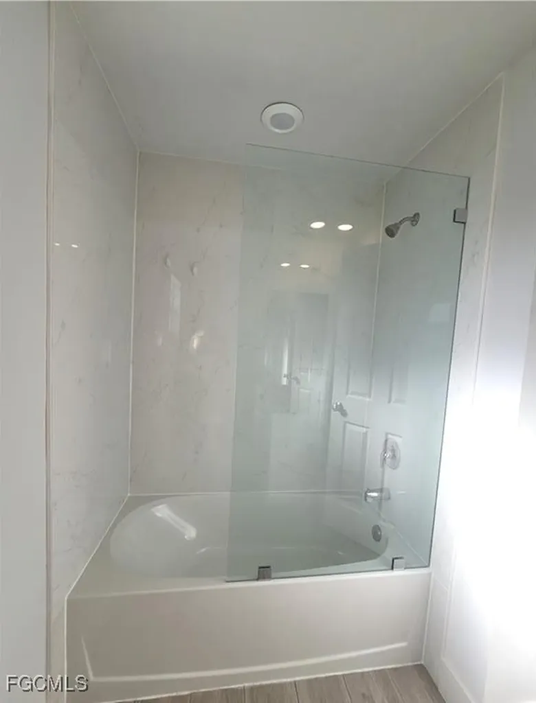 309 SW 47th Terrace Cape Coral FL 33914