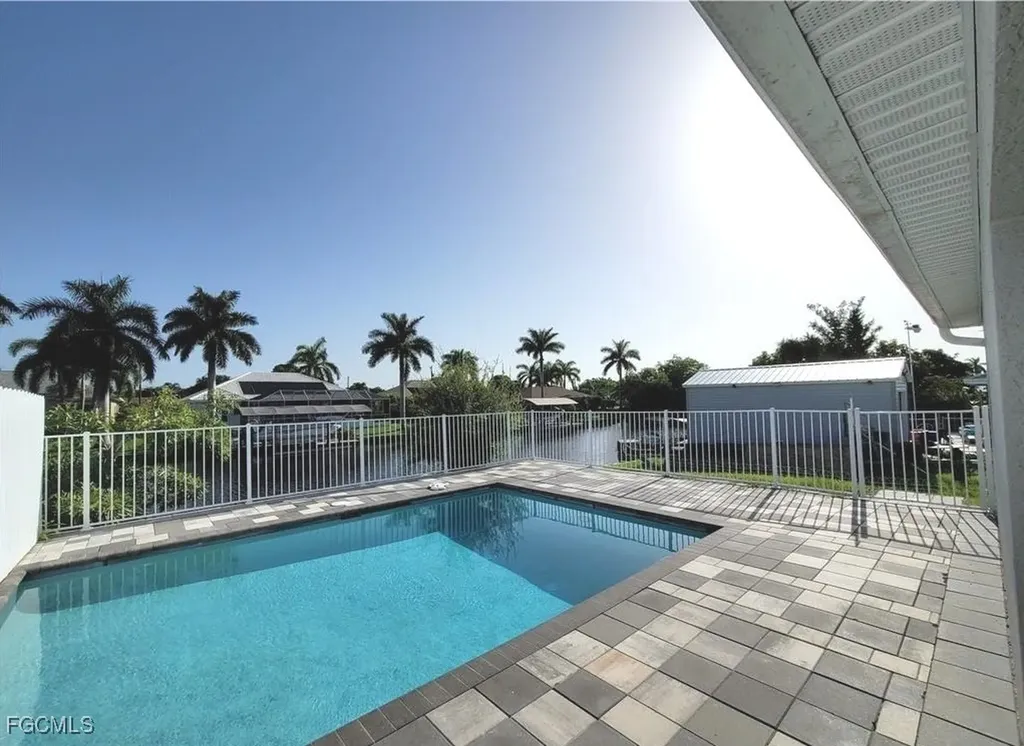 309 SW 47th Terrace Cape Coral FL 33914
