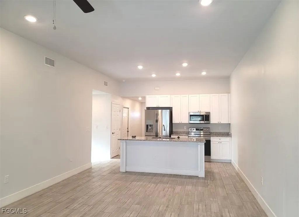 309 SW 47th Terrace Cape Coral FL 33914