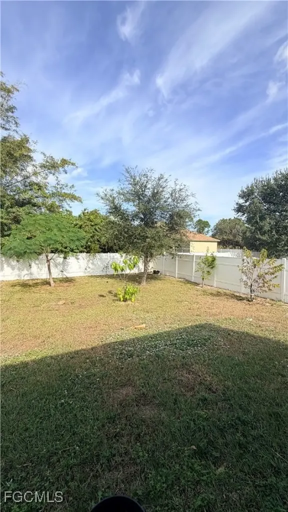 4310 4th Street SW Lehigh Acres FL 33976