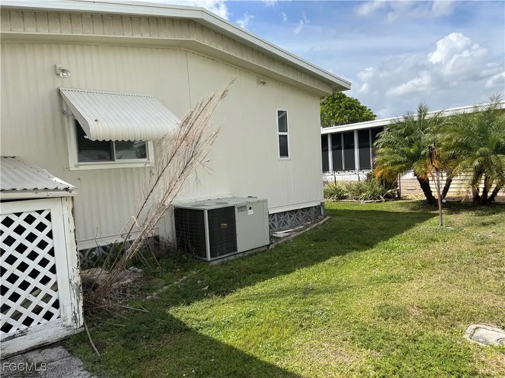 207 Harvest Lane North Fort Myers FL 33917