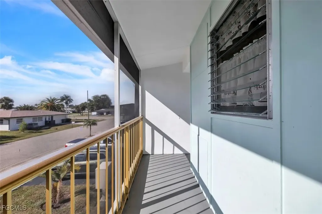 403 SE 43rd Terrace Cape Coral FL 33904