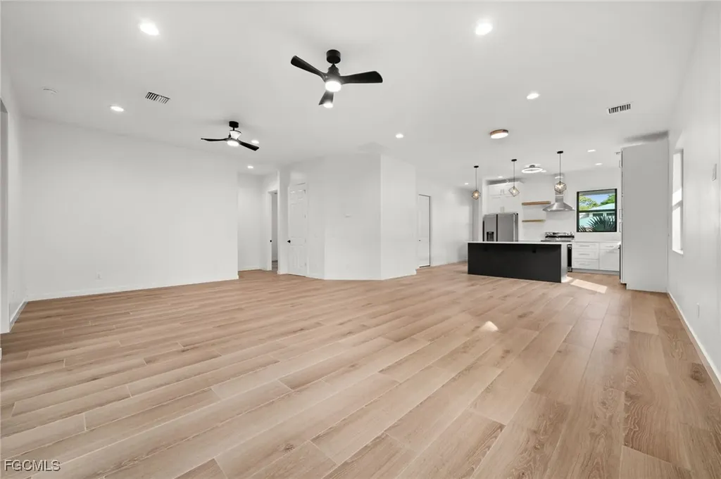 1916 Jefferson Avenue Fort Myers FL 33901