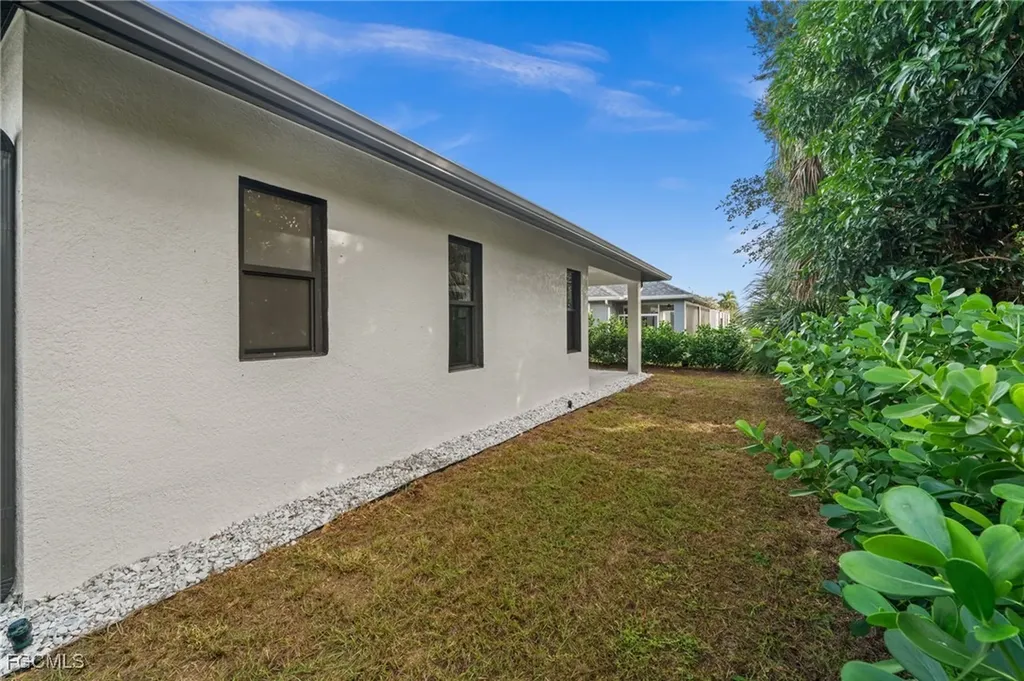 1916 Jefferson Avenue Fort Myers FL 33901