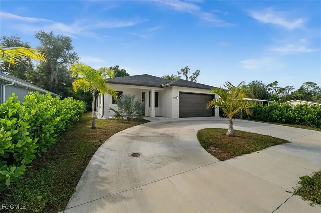 1916 Jefferson Avenue Fort Myers FL 33901