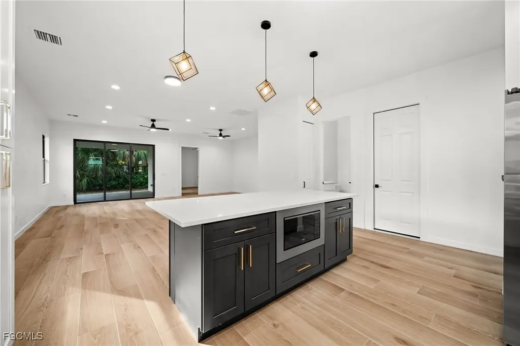 1916 Jefferson Avenue Fort Myers FL 33901