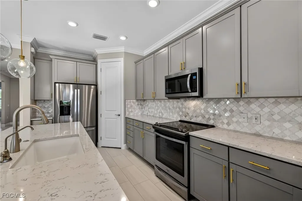 19649 Utopia Lane Estero FL 33928