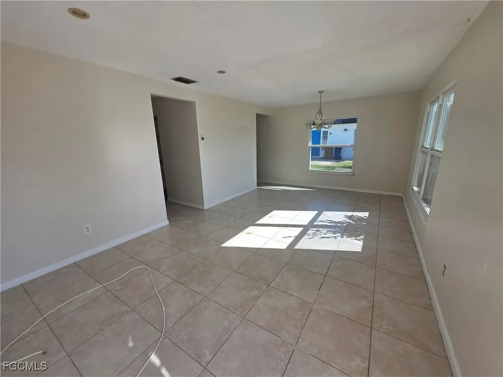 46 Hamlin Court Lehigh Acres FL 33936