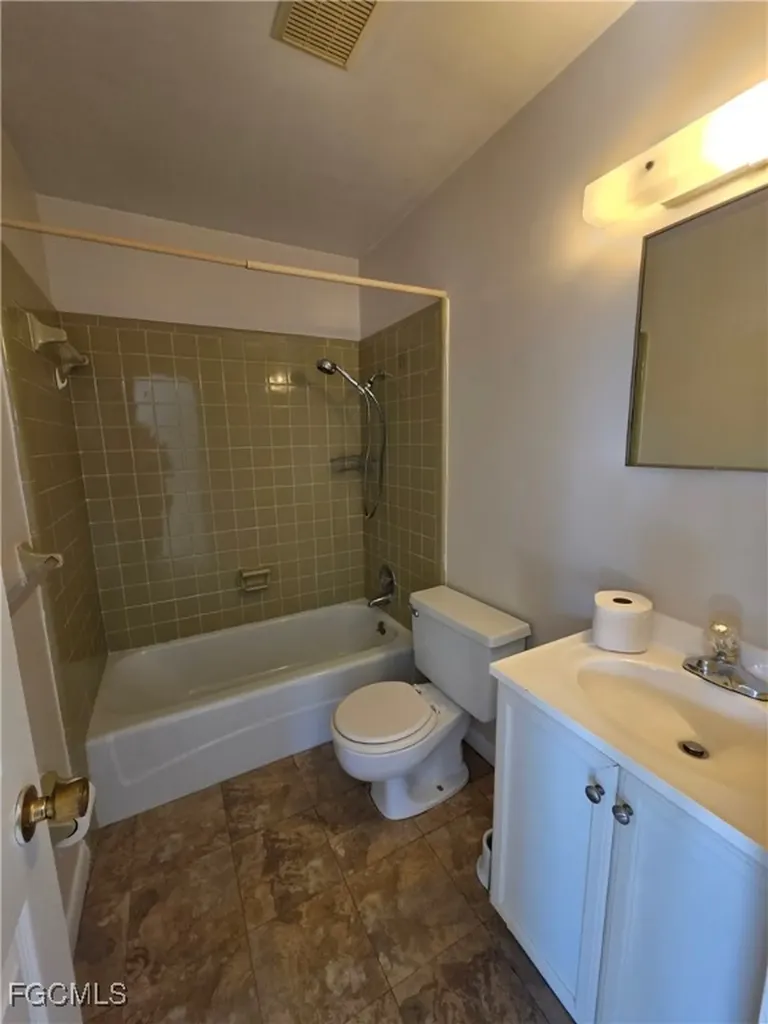 46 Hamlin Court Lehigh Acres FL 33936