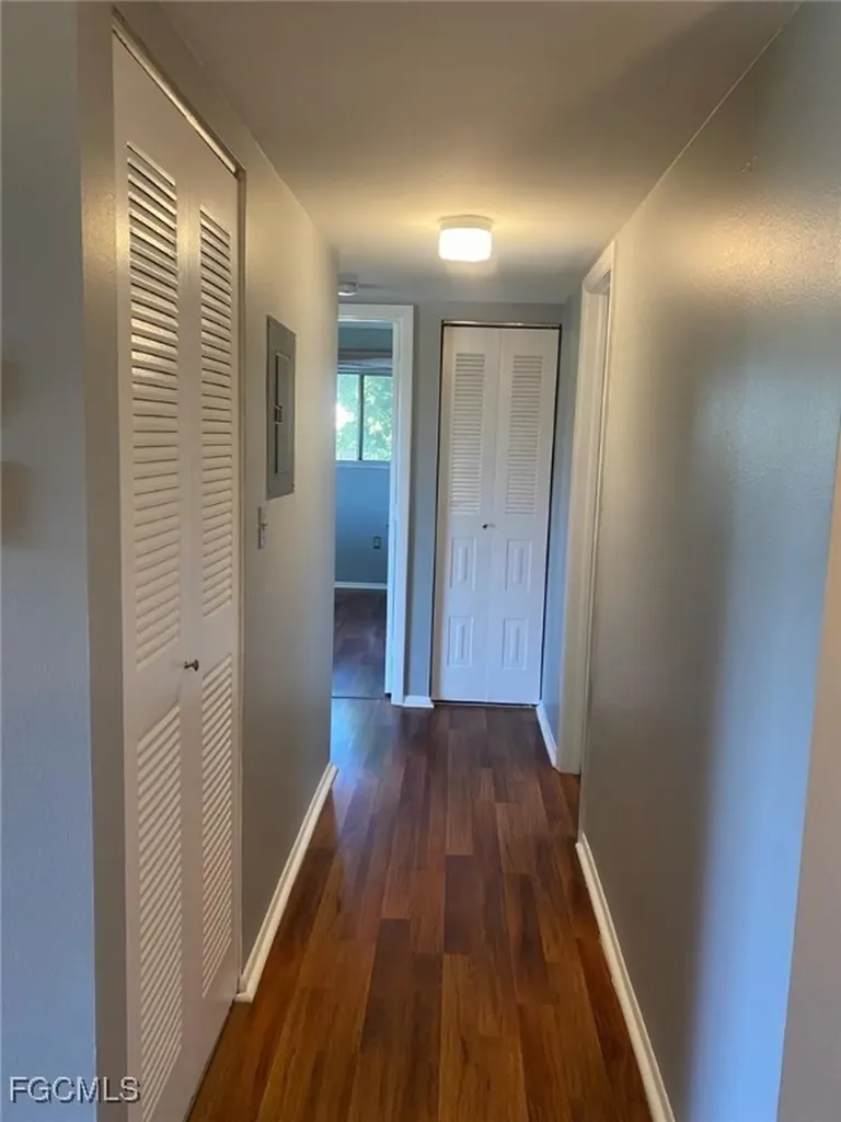5713 Foxlake Drive North Fort Myers FL 33917