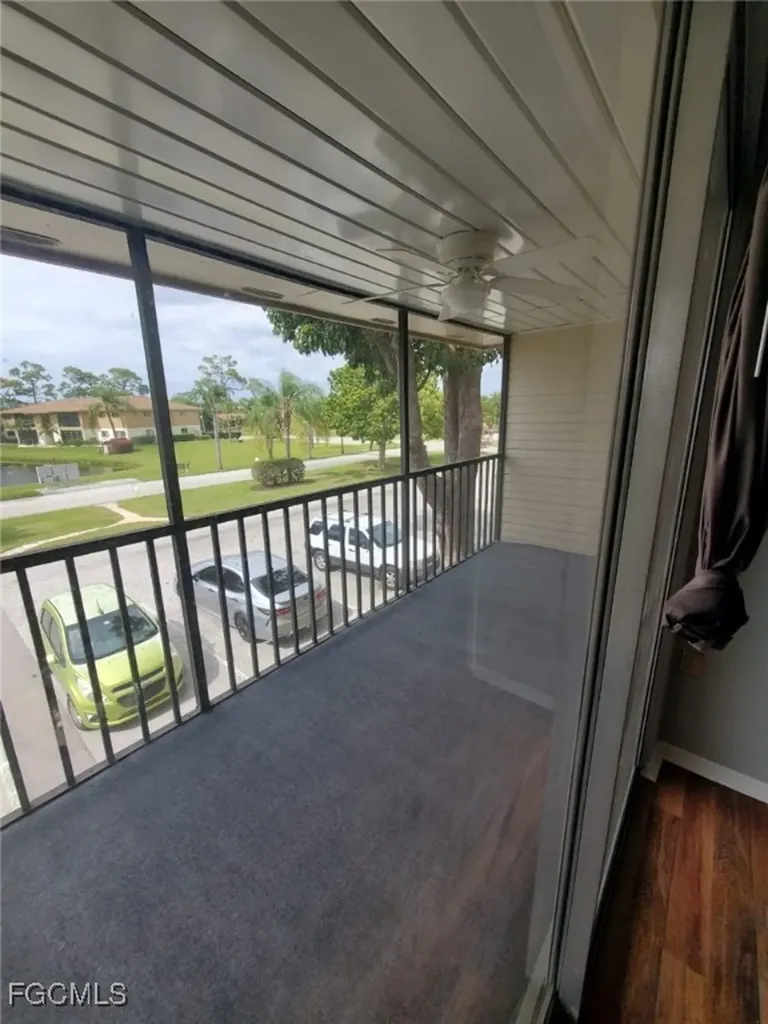 5713 Foxlake Drive North Fort Myers FL 33917