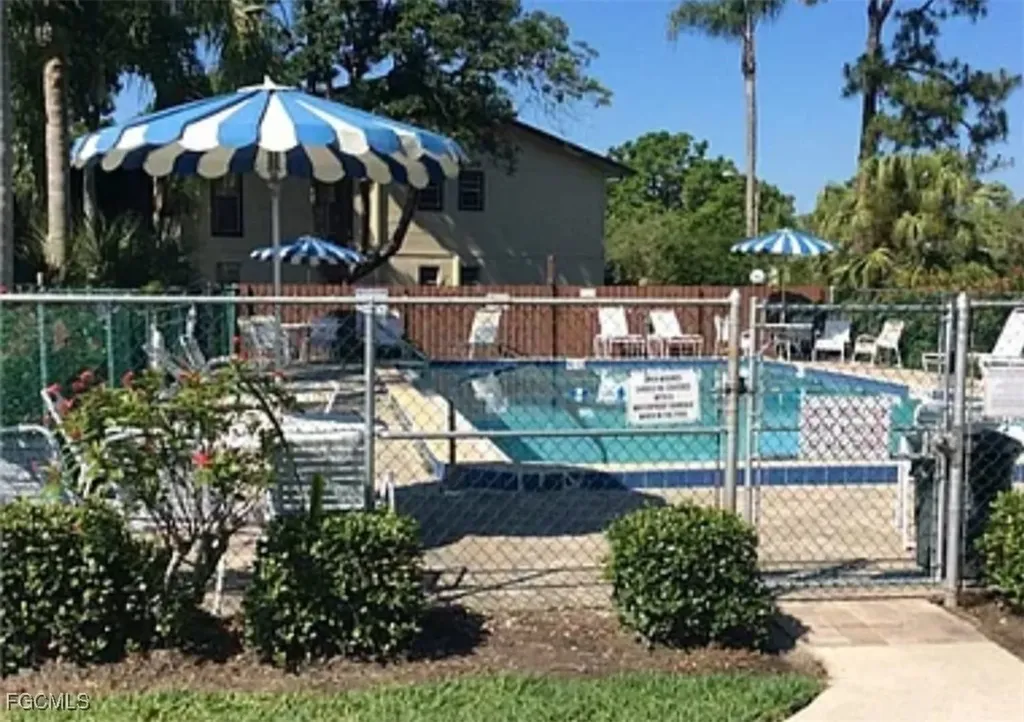 5713 Foxlake Drive North Fort Myers FL 33917